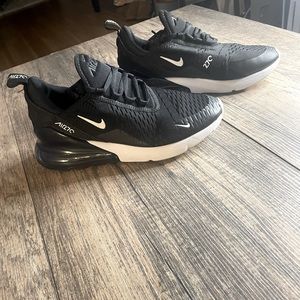 Youth AirMax 270